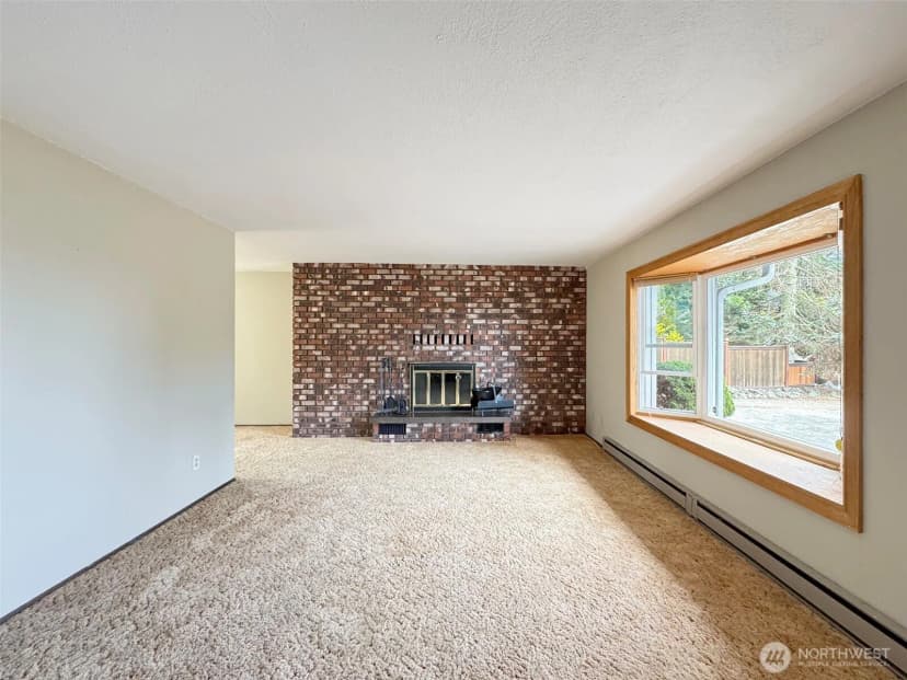 Property photo for 2134 W 6th Street, Port Angeles photo 3
