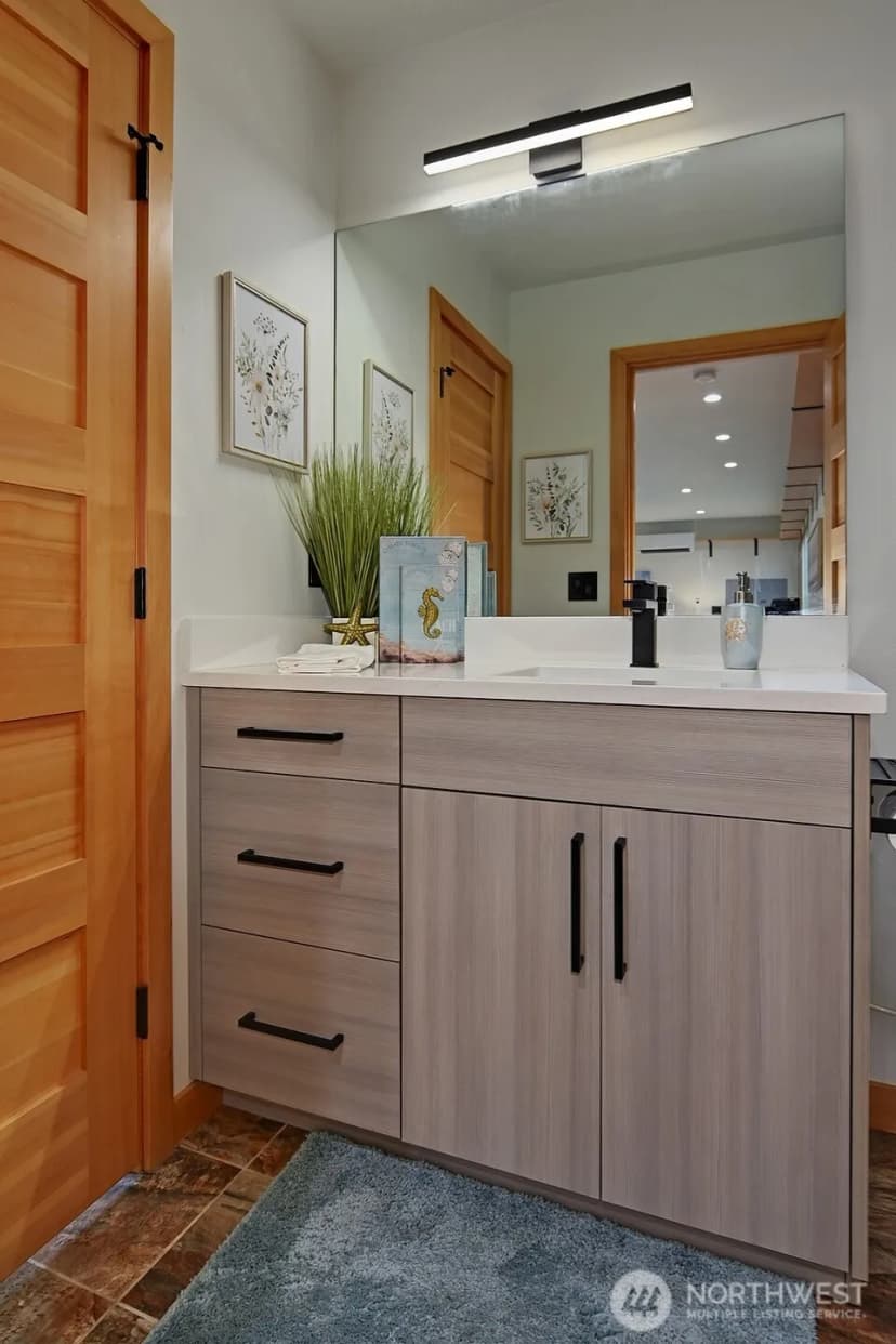 Property photo for 2709 S Ferdinand Street, Seattle photo 39