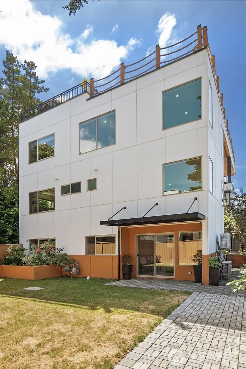 Property photo for 2709 S Ferdinand Street, Seattle