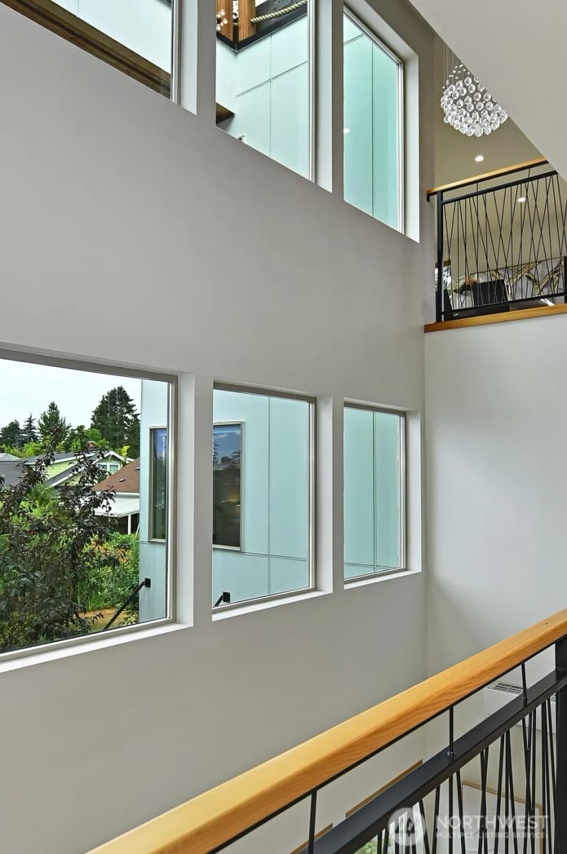 Property photo for 2709 S Ferdinand Street, Seattle photo 9