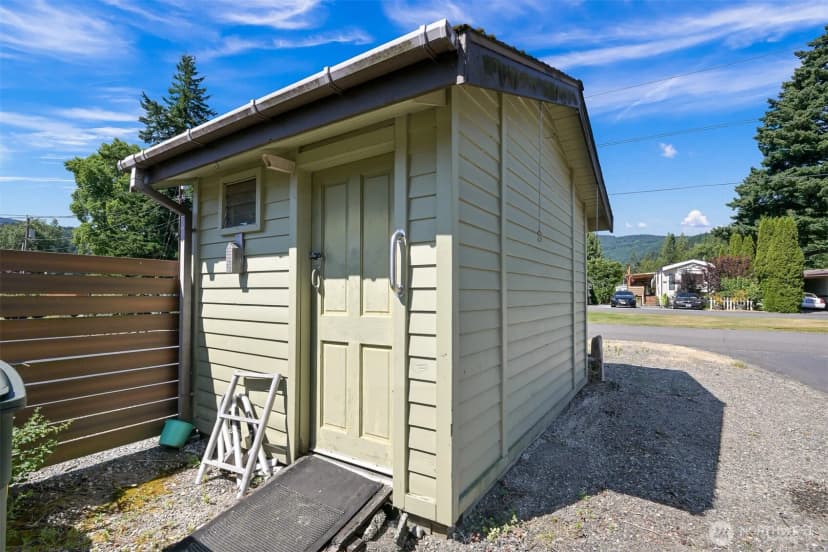 Property photo for 850 Autumn Lane, Bellingham photo 39