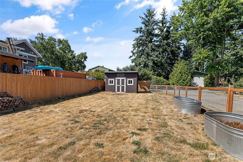 Property photo for 1612 Kok Road, Lynden photo 29