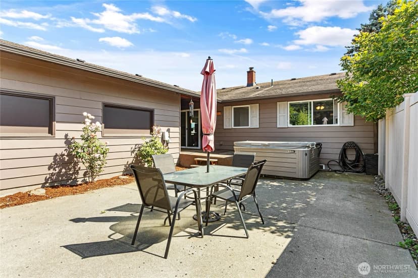 Property photo for 1612 Kok Road, Lynden photo 28