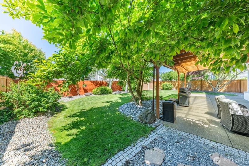 Property photo for 14102 68th Avenue E, Puyallup photo 24