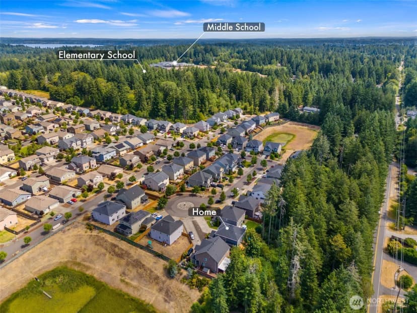 Property photo for 4413 Hudson Court Nw, Olympia photo 35