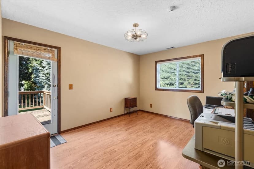 Property photo for 3309 Pennsylvania Street, Longview photo 24