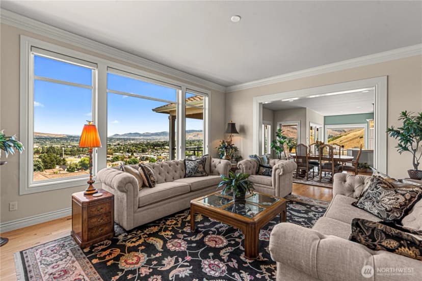Property photo for 1776 Broadway Place, Wenatchee photo 8