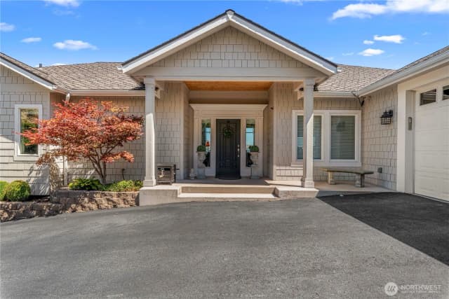 Property photo for 1776 Broadway Place, Wenatchee photo 2
