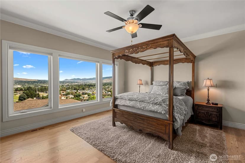 Property photo for 1776 Broadway Place, Wenatchee photo 25