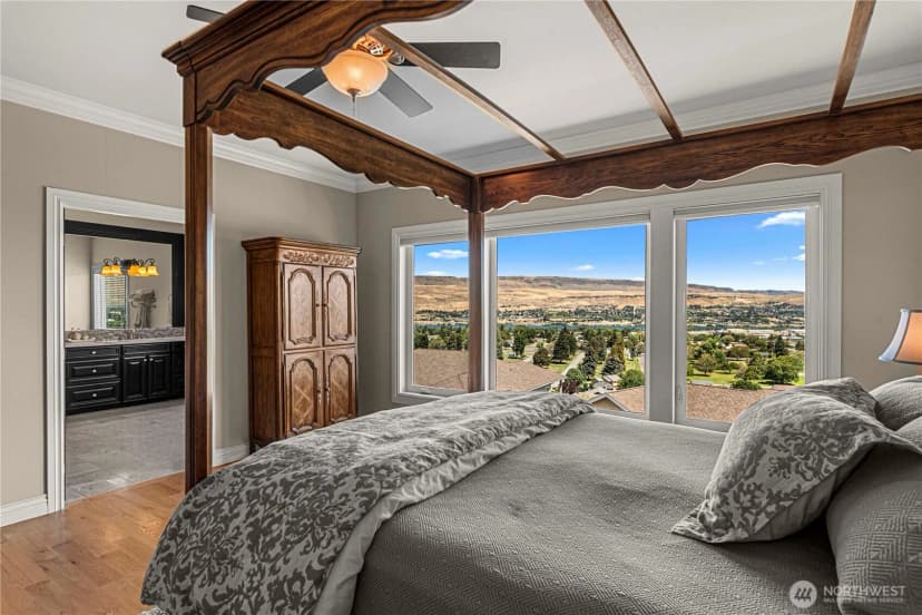 Property photo for 1776 Broadway Place, Wenatchee photo 26