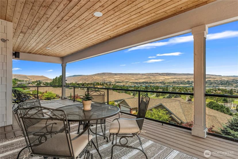 Property photo for 1776 Broadway Place, Wenatchee photo 17