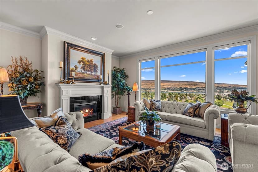 Property photo for 1776 Broadway Place, Wenatchee photo 6