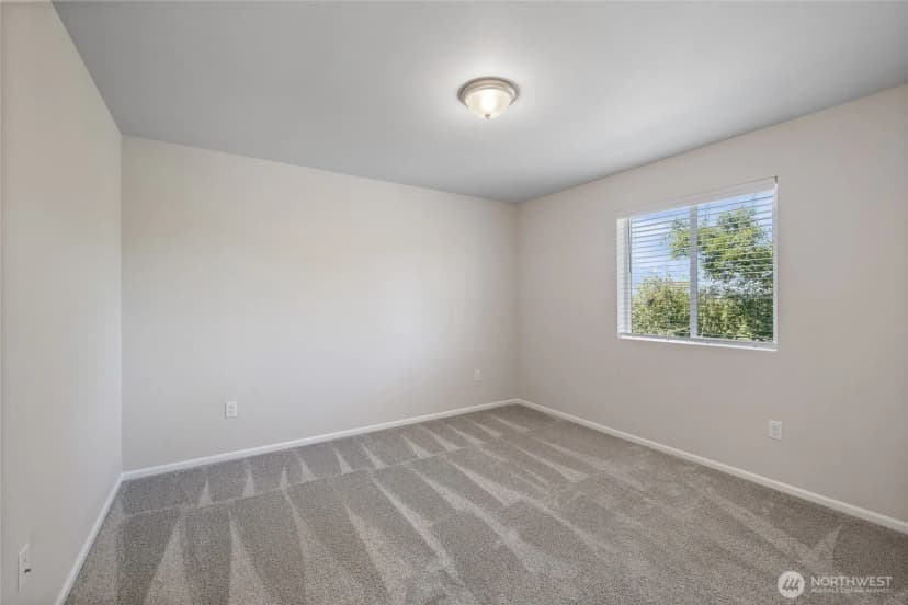 Property photo for 28400 83rd Drive Nw, Stanwood photo 33