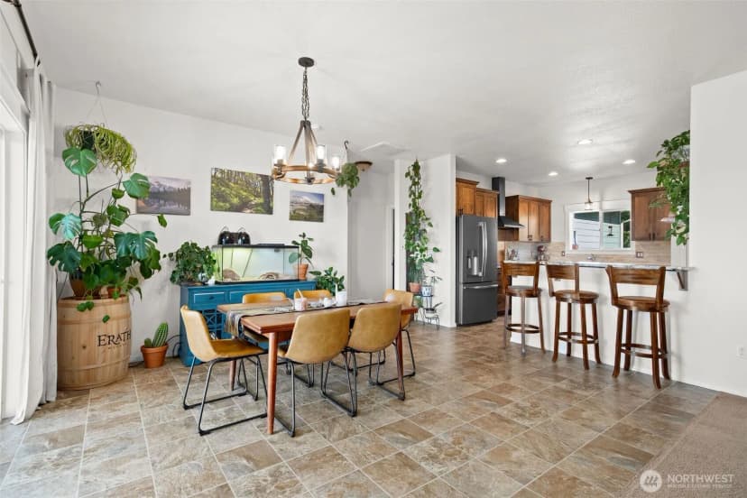Property photo for 233 Powder Hill Drive, Kalama photo 6