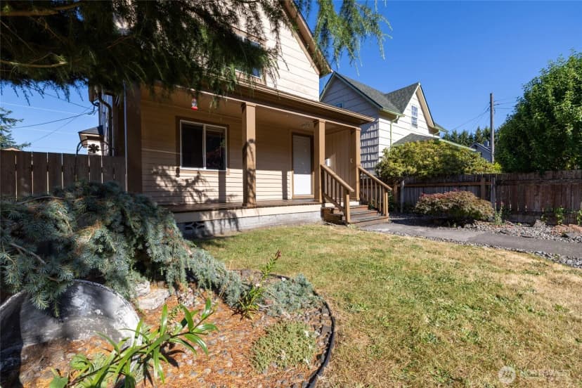 Property photo for 425 N Buckner Street, Centralia