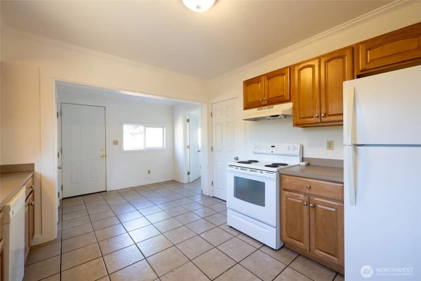 Property photo for 425 N Buckner Street, Centralia photo 11