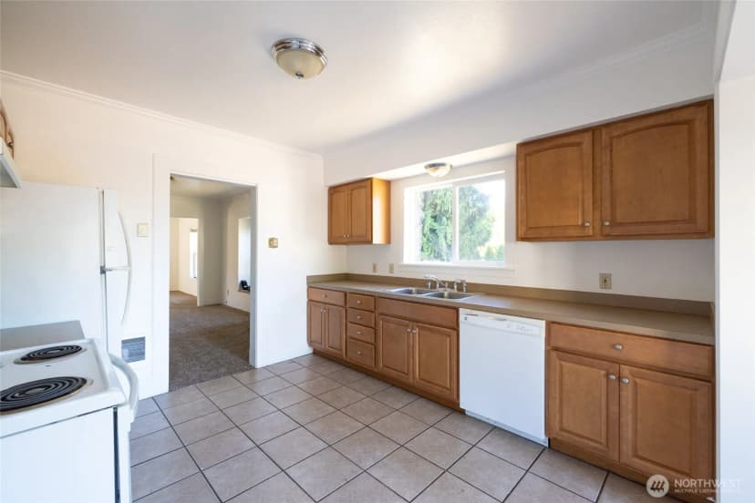 Property photo for 425 N Buckner Street, Centralia photo 13