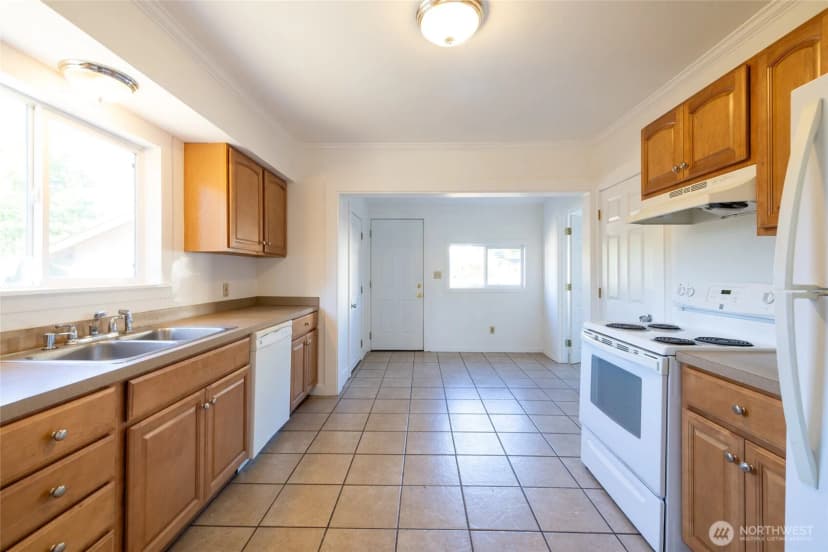 Property photo for 425 N Buckner Street, Centralia photo 10