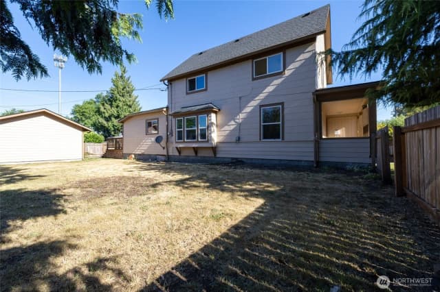Property photo for 425 N Buckner Street, Centralia photo 5