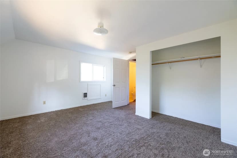 Property photo for 425 N Buckner Street, Centralia photo 21