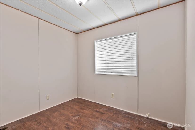 Property photo for 5594 Hillvue Road, Blaine photo 12