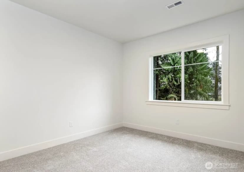 Property photo for 28017 15th Avenue Ne, Arlington photo 19