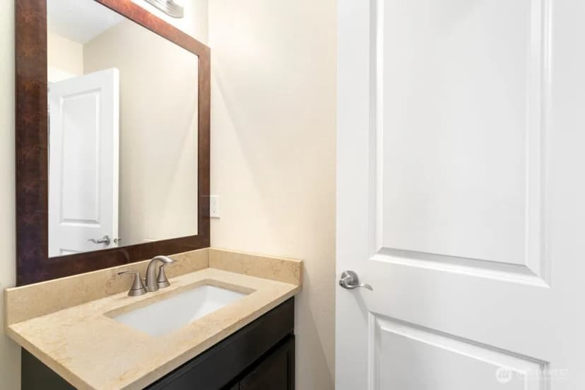 Property photo for 14404 34th Lane S, Tukwila photo 7