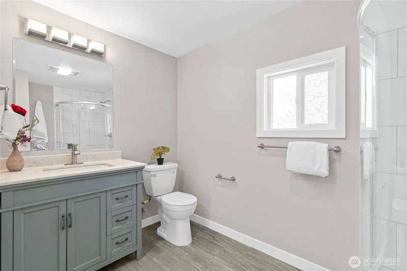 Property photo for 4616 164 Street Sw, Lynnwood photo 18