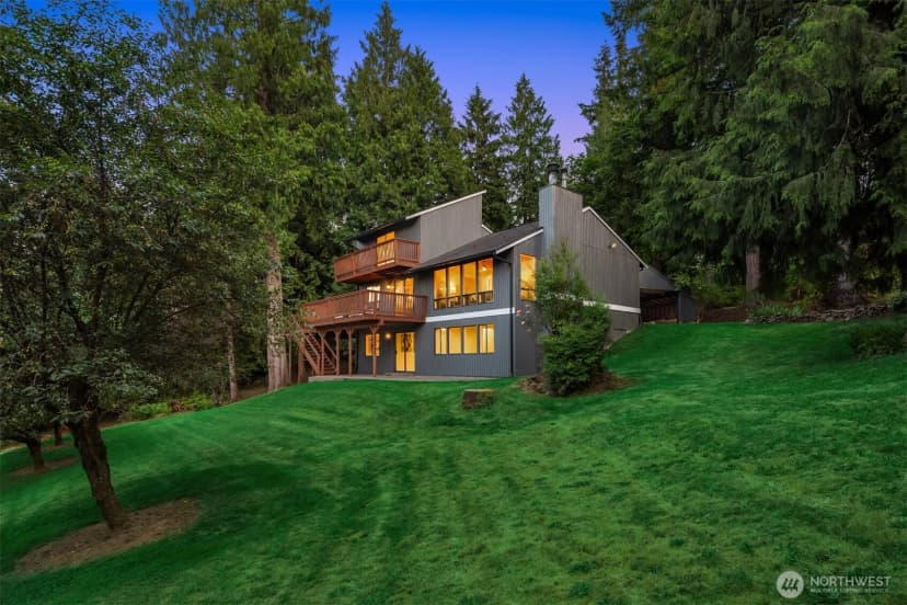 Property photo for 15400 230th Avenue Se, Issaquah photo 17