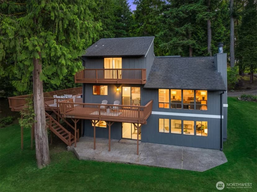 Property photo for 15400 230th Avenue Se, Issaquah photo 31