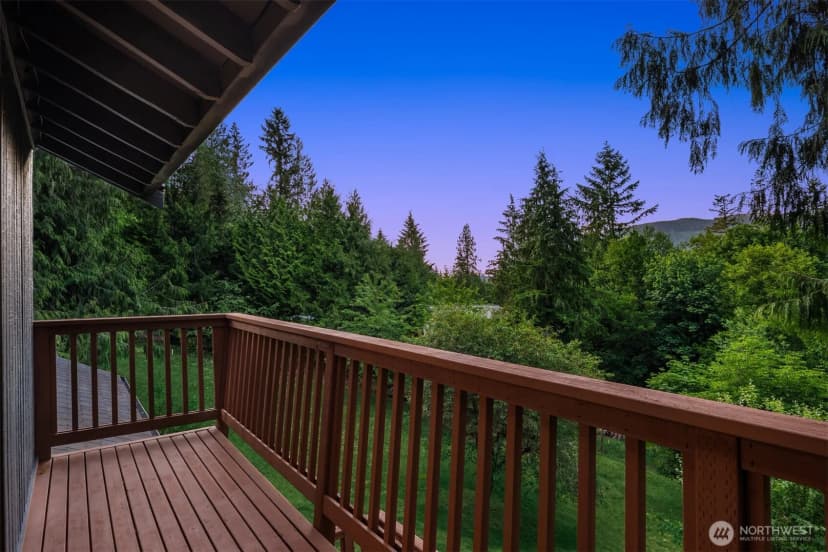 Property photo for 15400 230th Avenue Se, Issaquah photo 26