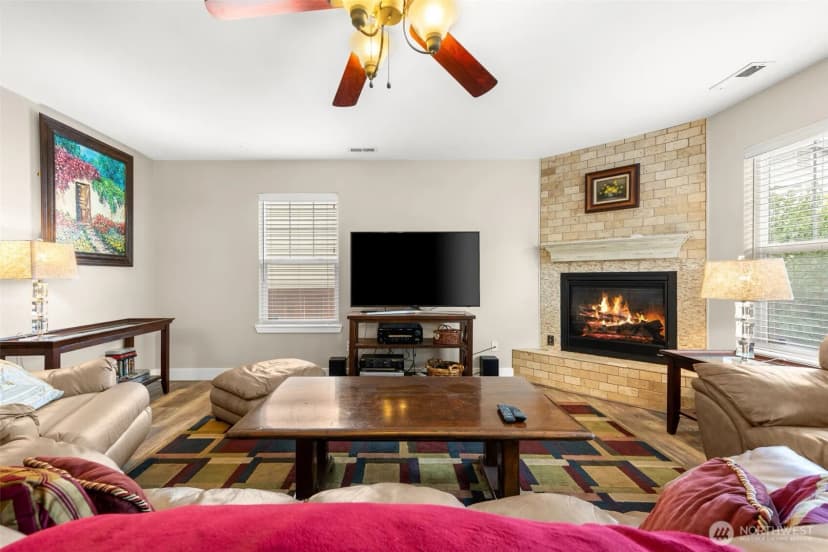 Property photo for 19219 103rd Avenue Ct E, Graham photo 5