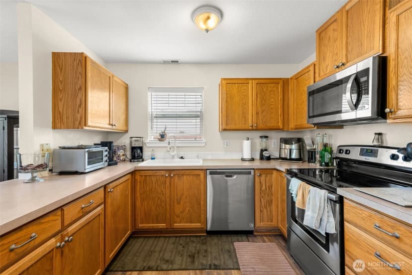 Property photo for 19219 103rd Avenue Ct E, Graham photo 9