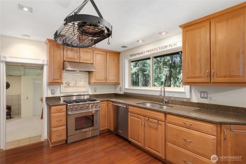 Property photo for 4727 171st Avenue Ct E, Lake Tapps photo 8