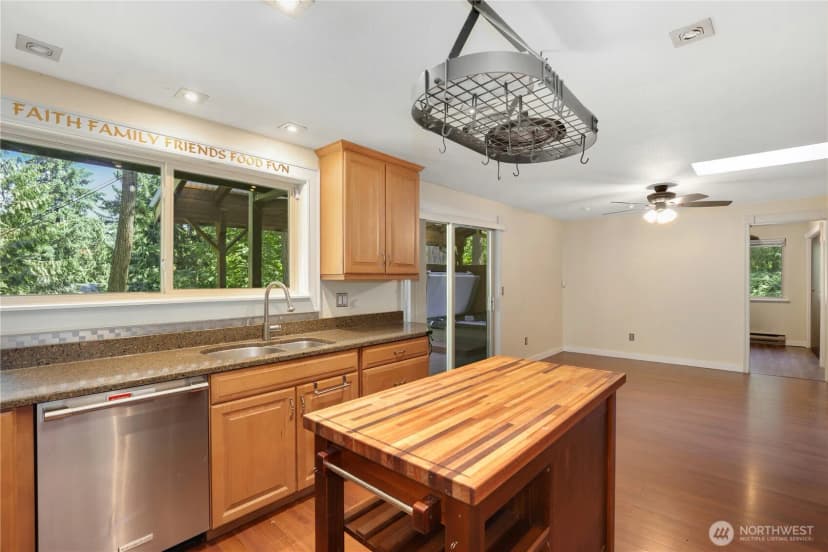 Property photo for 4727 171st Avenue Ct E, Lake Tapps photo 9