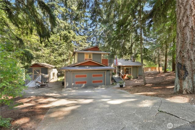 Property photo for 4727 171st Avenue Ct E, Lake Tapps photo 2