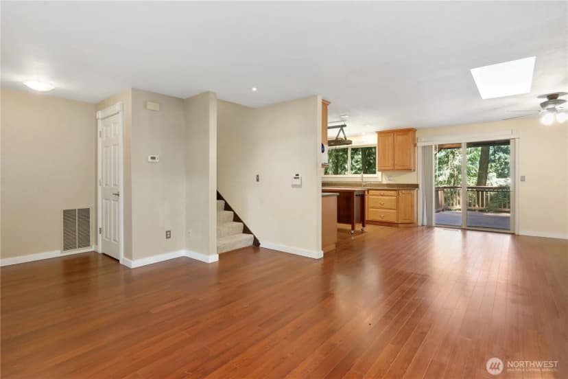 Property photo for 4727 171st Avenue Ct E, Lake Tapps photo 4