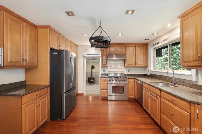Property photo for 4727 171st Avenue Ct E, Lake Tapps photo 7