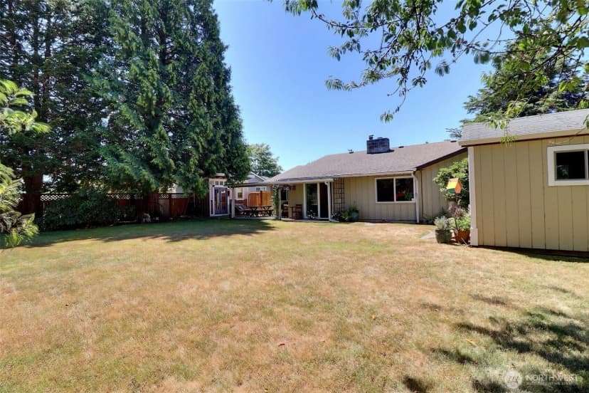 Property photo for 10012 126th Avenue Se, Renton photo 26