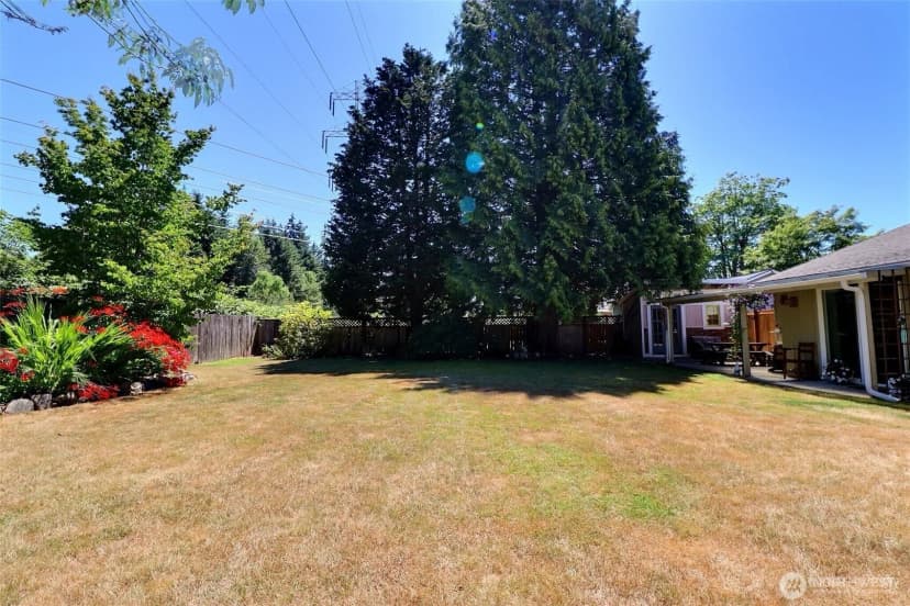 Property photo for 10012 126th Avenue Se, Renton photo 27