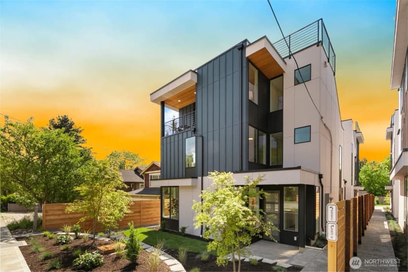 Property photo for 8833 Wallingford Avenue N, Seattle photo 34