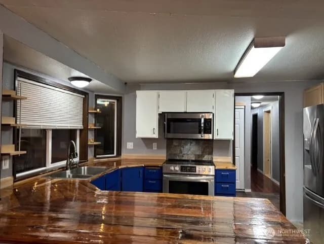 Property photo for 9735 Littlerock Rd Sw, Olympia photo 4