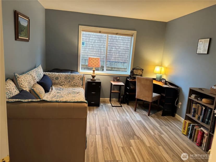Property photo for 2615 Sea Crest Avenue, Long Beach photo 22