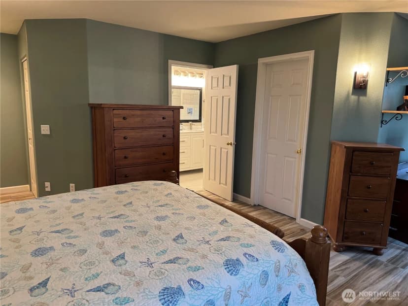 Property photo for 2615 Sea Crest Avenue, Long Beach photo 14