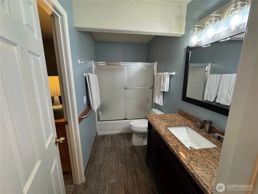 Property photo for 2615 Sea Crest Avenue, Long Beach photo 21