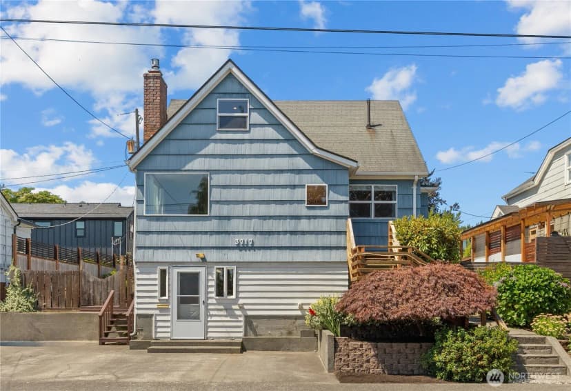 Property photo for 3717 35th Avenue Sw, Seattle photo 36
