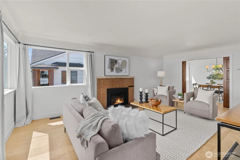 Property photo for 3717 35th Avenue Sw, Seattle photo 6