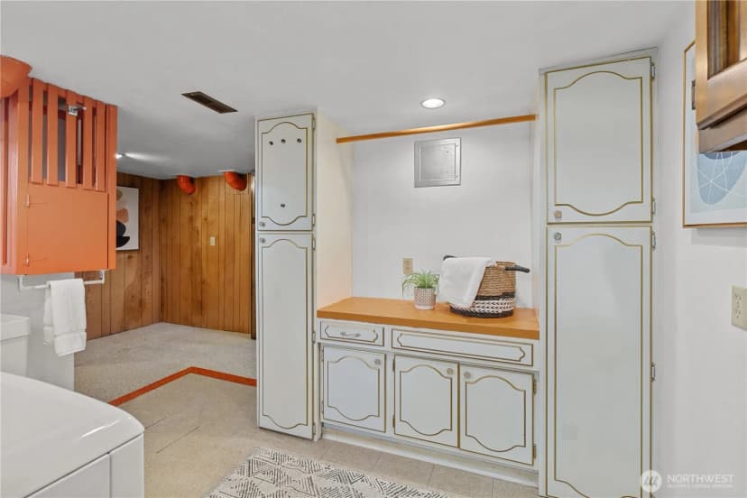 Property photo for 3717 35th Avenue Sw, Seattle photo 29