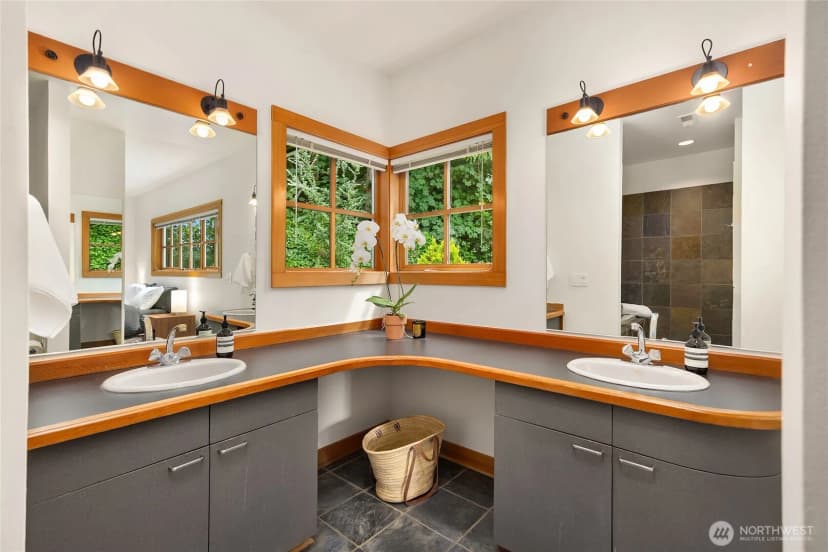 Property photo for 8027 Ne Hidden Cove Road, Bainbridge Island photo 23