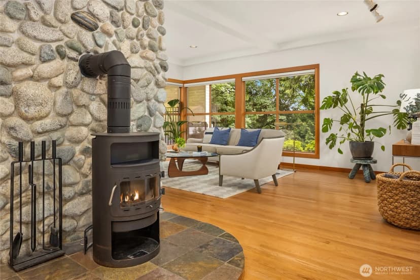 Property photo for 8027 Ne Hidden Cove Road, Bainbridge Island photo 8